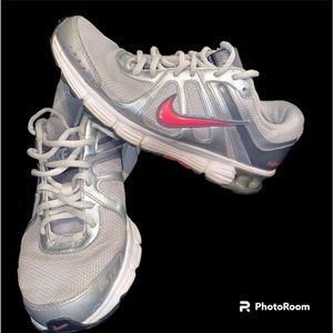 Vintage Nike Air REAX Women’s Size 10